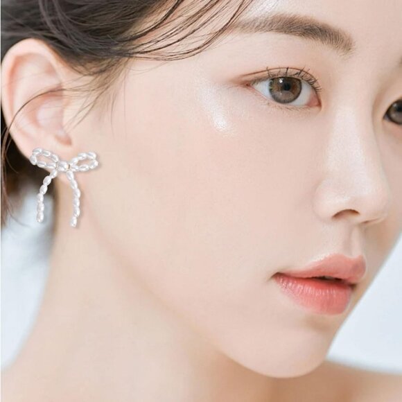 Women's White Earrings Long Tassel Chain Drop Earrings Trendy Small Bow Sparkly - Picture 3 of 6